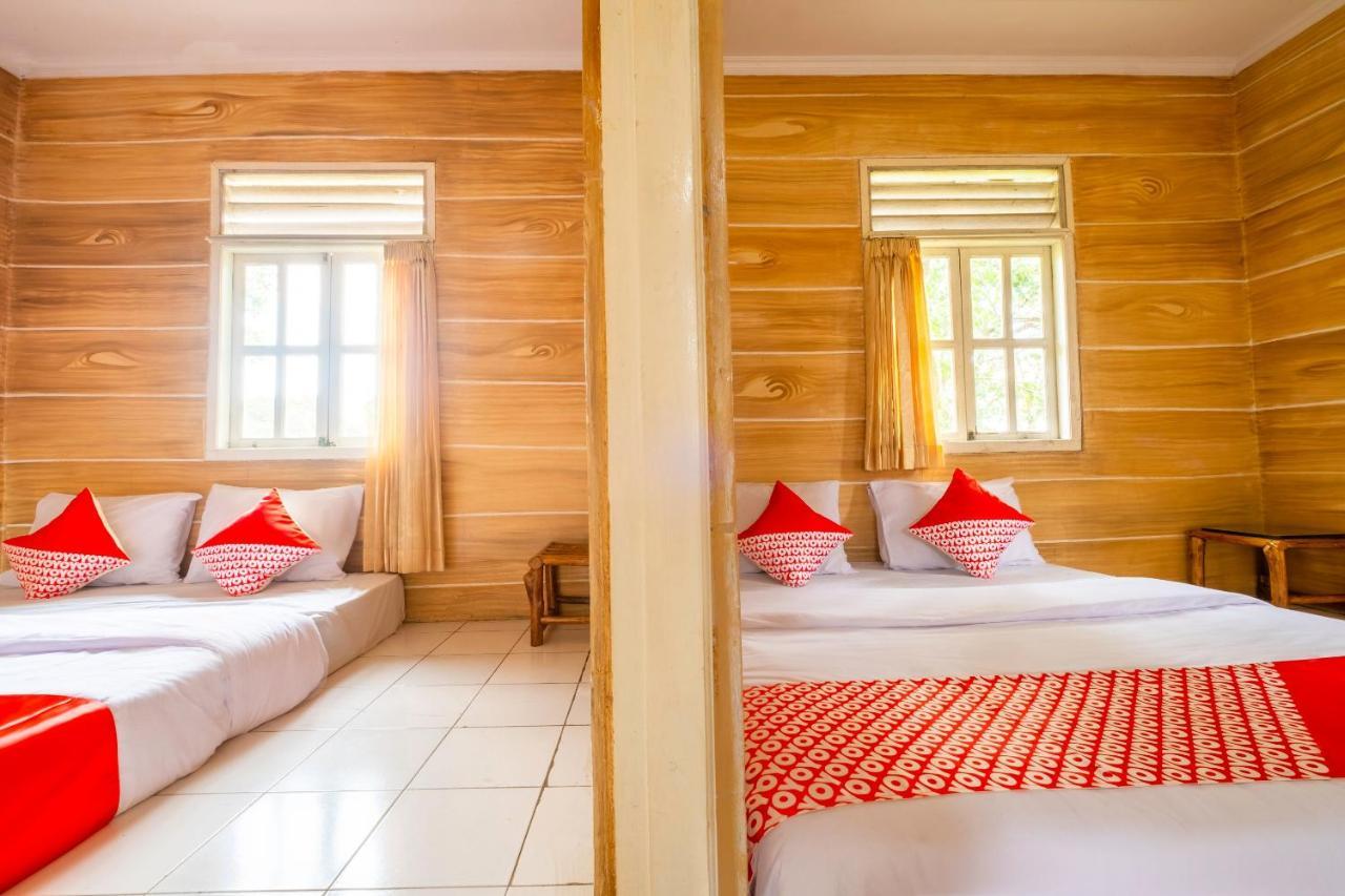 OYO 2278 Cikidang Hunting Resort Sukabumi Bagian luar foto