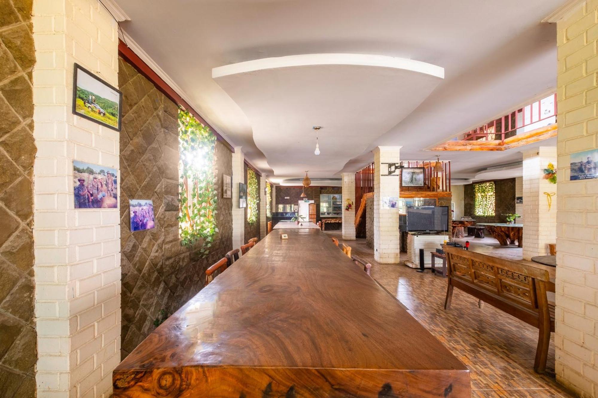 OYO 2278 Cikidang Hunting Resort Sukabumi Bagian luar foto