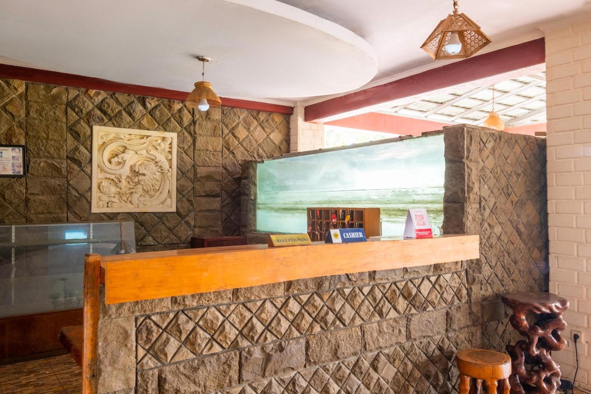 OYO 2278 Cikidang Hunting Resort Sukabumi Bagian luar foto